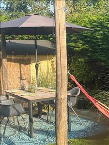 Luxe sta-caravan (4-5p) op topcamping Ginsterveld – privé, schoon en van alle gemakken voorzien. Bel voor info 0611259191